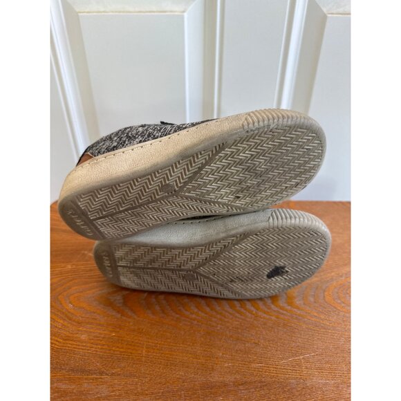 Carters Boys Grey Slip On Gustav Casual Sneakers Grey Size 1 Sku 2808A - Picture 12 of 12